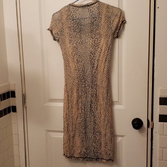 Sandwich Ladies Dress - Picture 2 of 7